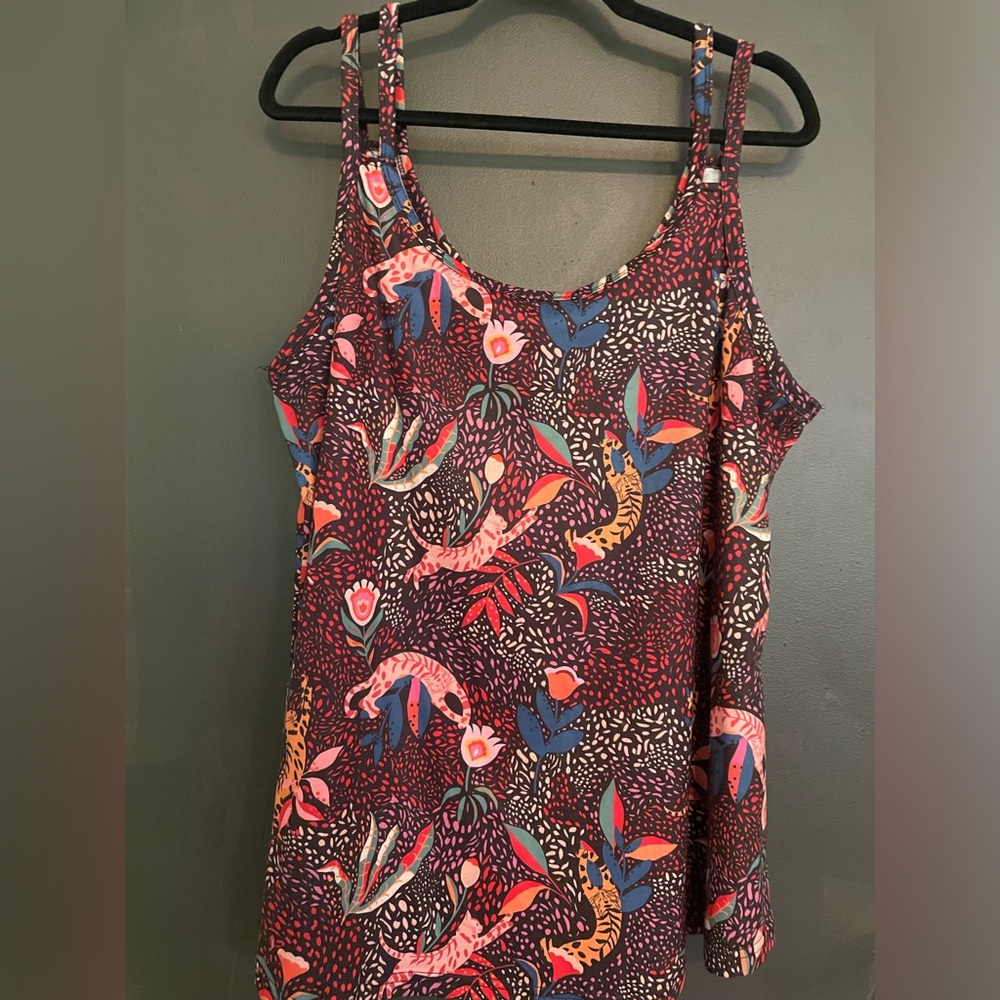 Cat & Plant print swing tank